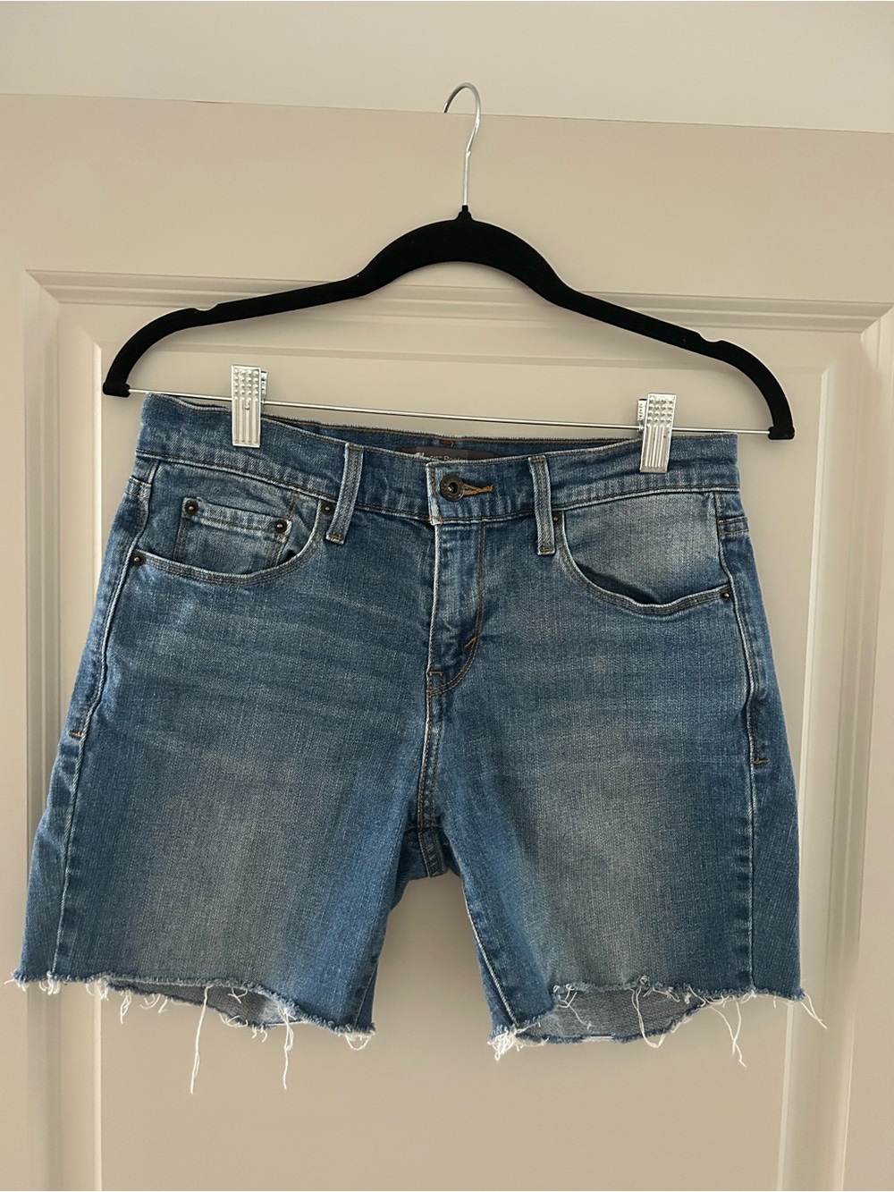 Levi’s 515 Bootcut Cutoff Denim Shorts Size 4